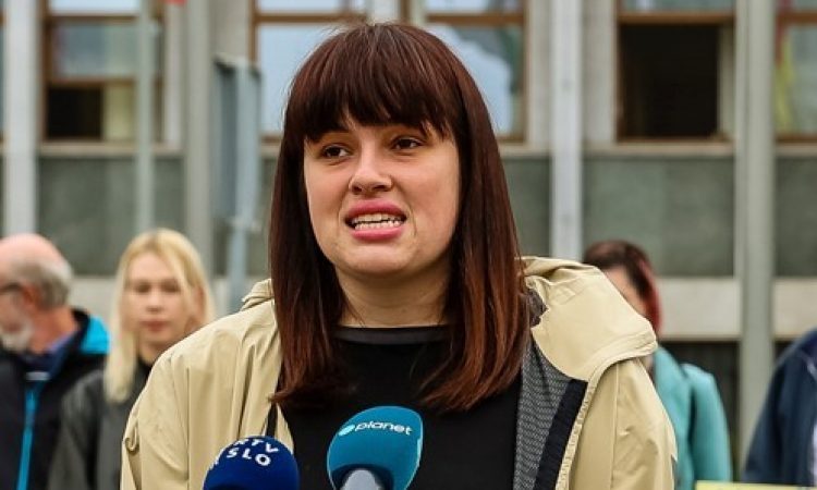 Sredi Ljubljane fizično napadli direktorico Inštituta 8. marec