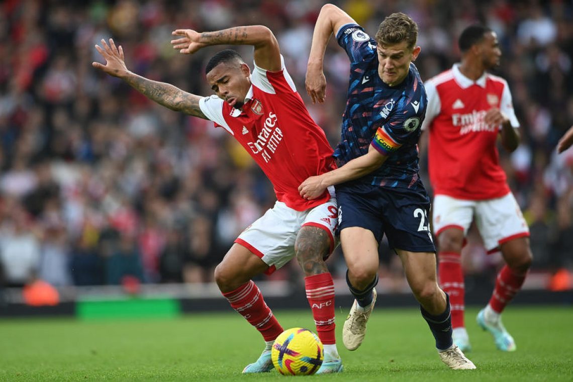 Arsenal z visoko zmago ponovno na čelu domačega prvenstva