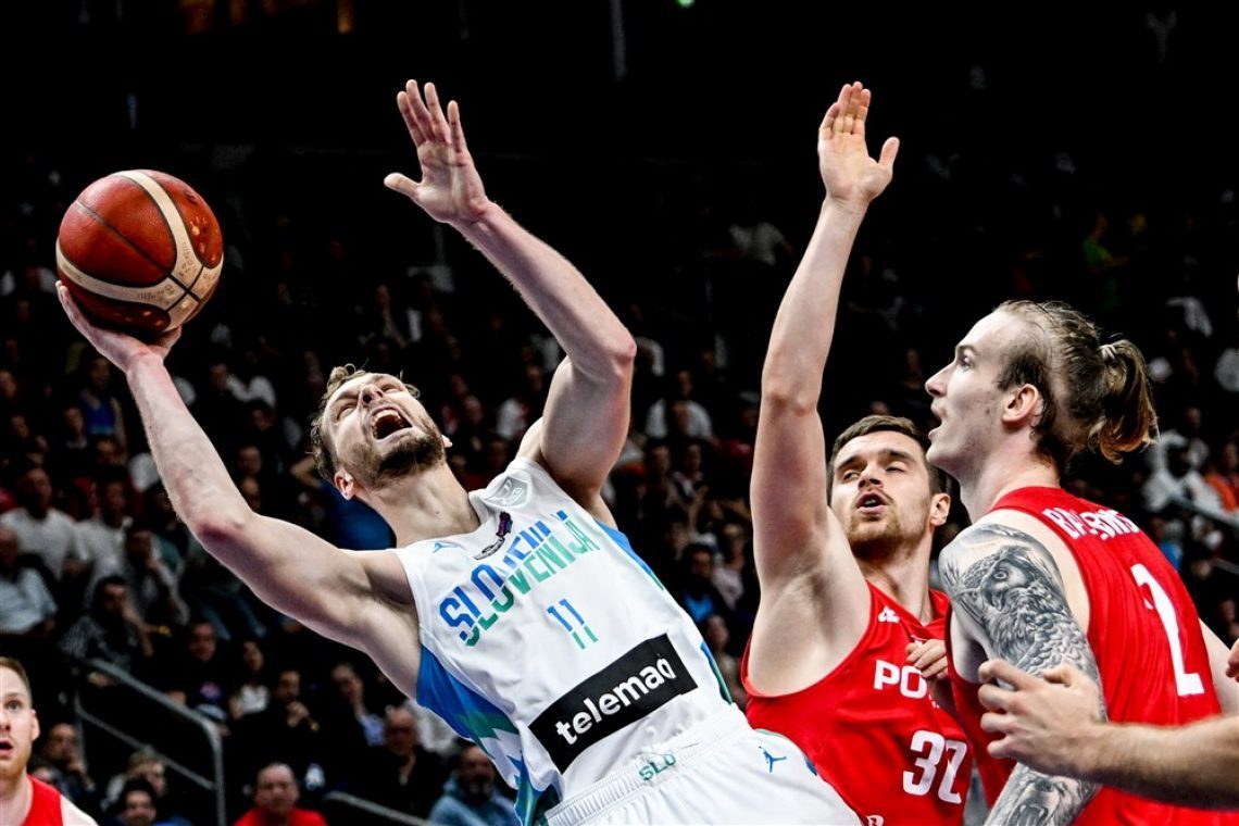 Prva zaključna žoga slovenskih košarkarjev