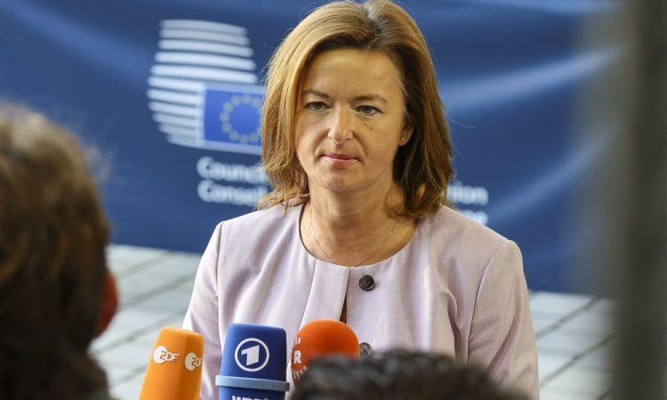Fajon: Države Zahodnega Balkana potrebujejo pozitivna sporočila