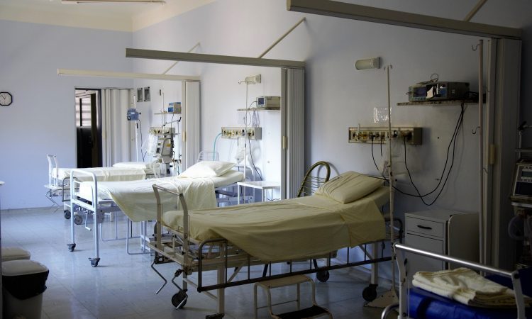 Tudi tokrat brez premika na pogajanjih s sindikati zdravstva in socialnega varstva