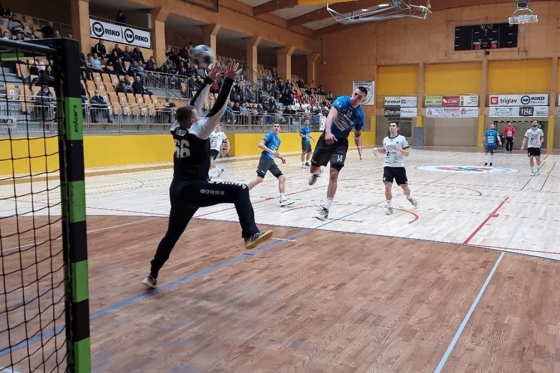 Riko Ribnica - Slovenj Gradec 33:32 (18:16)