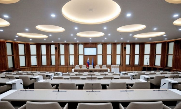 Prvi poskus izvolitve predsednika državnega sveta ni uspel