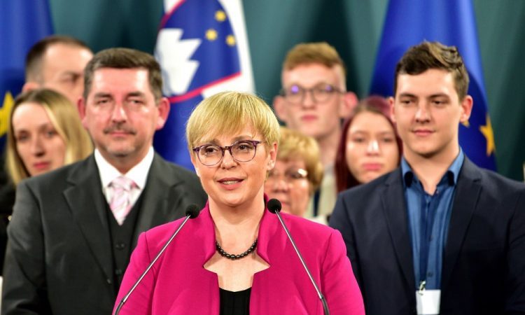 Nataša Pirc Musar zaprisegla kot predsednica republike