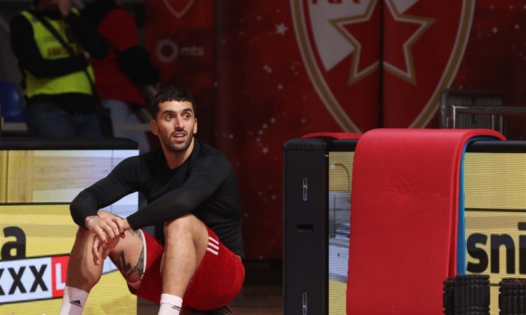 Campazzo kljub prepovedi igranja ostaja pri Crveni zvezdi
