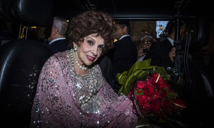 Umrla italijanska igralka Gina Lollobrigida