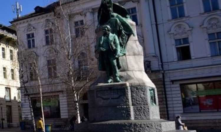 Prešernova proslava kot sprehod skozi odnos do kulture in umetnosti ter odziv umetnikov na svet