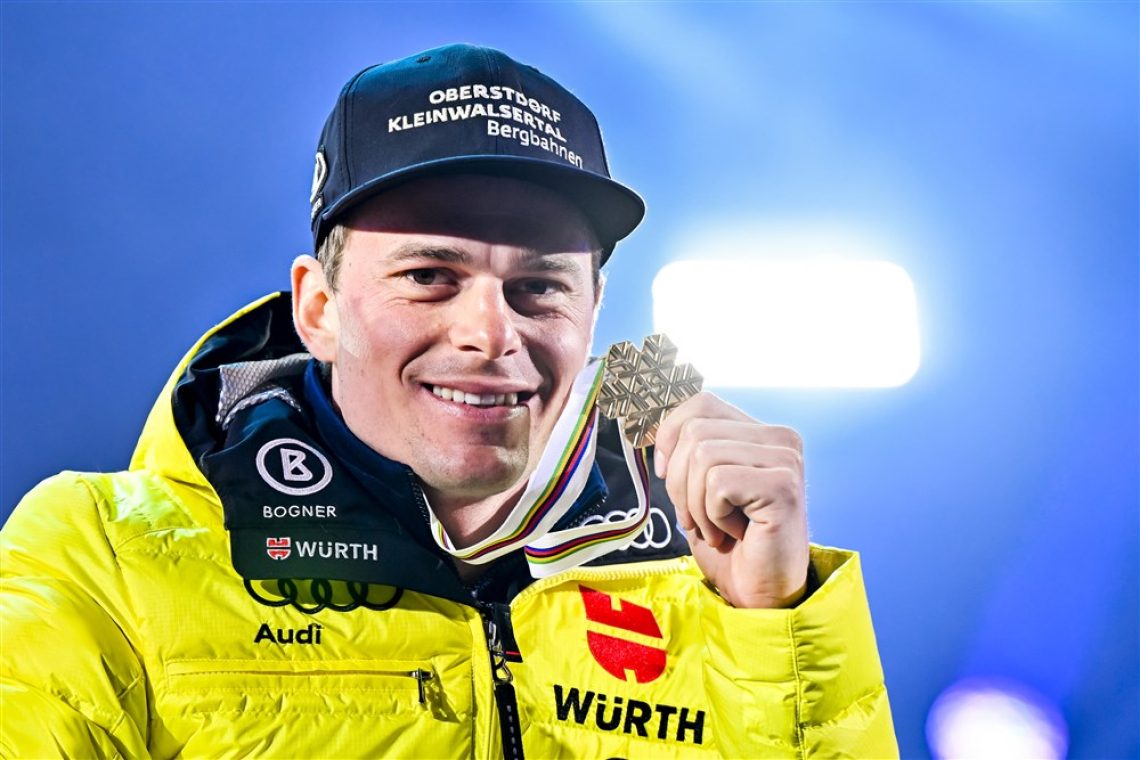 Nemec Schmid svetovni prvak, Kranjec del najboljše osmerice