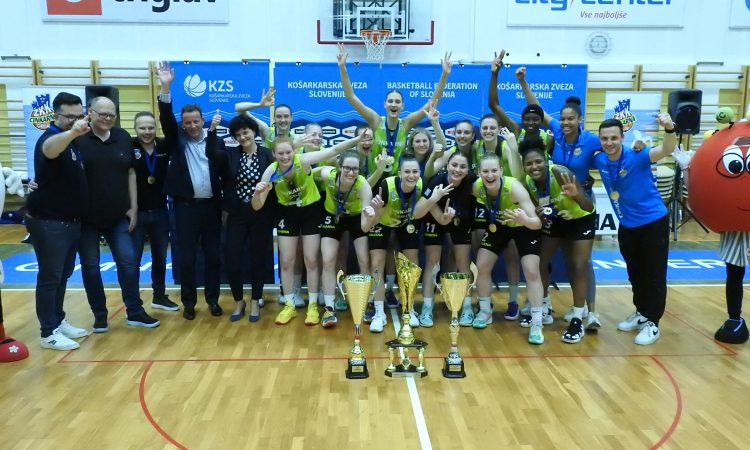 Grgić še dve leti trener Celjank