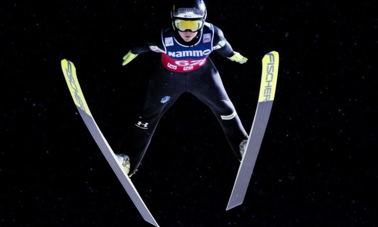 Konec tedna v Lillehammerju start tudi za skakalke