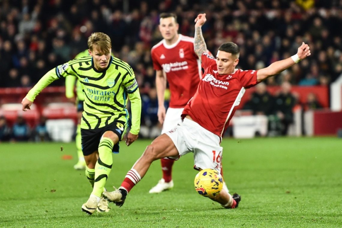 Arsenal zmagal v Nottinghamu, Newcastle boljši od Aston Ville
