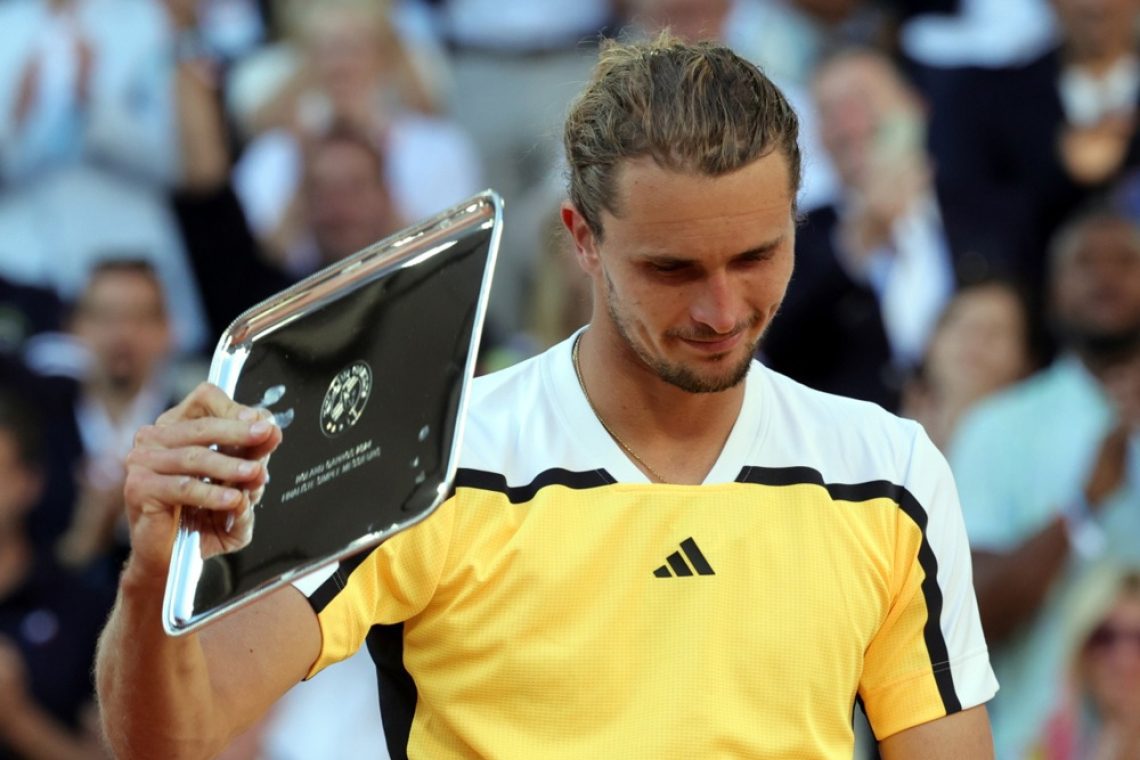Zverev nezadovoljen z nogometom neusklajenim urnikom teniškega turnirja