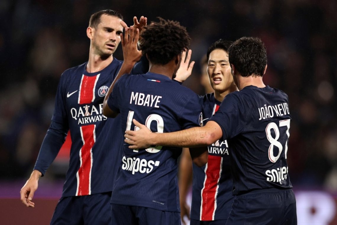 PSG spet na vrhu francoske lige