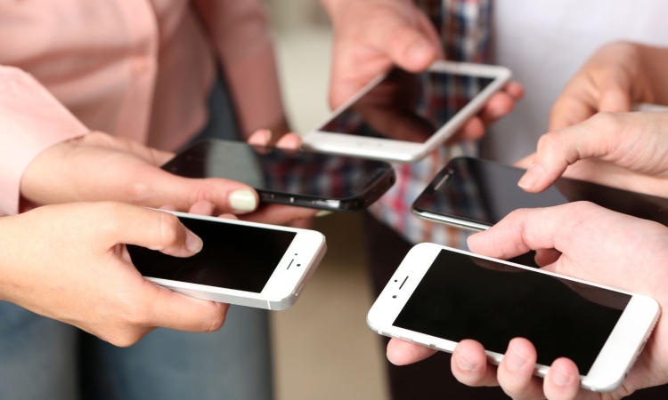 Telekom Slovenije presegel milijon mobilnih uporabnikov