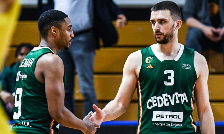 Košarkarji Cedevite Olimpije so premagali Gorenjsko gradbeno družbo Šenčur s 100:96