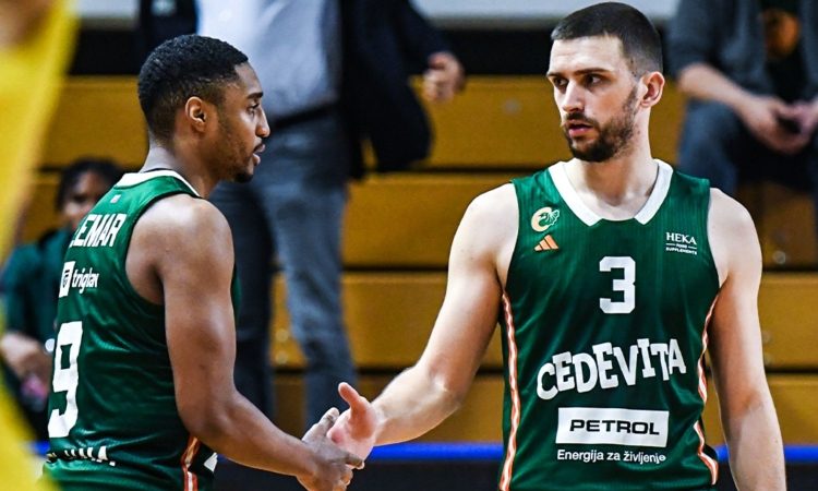 Košarkarji Cedevite Olimpije so premagali Gorenjsko gradbeno družbo Šenčur s 100:96