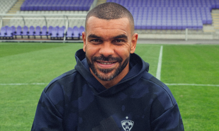 Hilal Soudani v vijoličnem dresu še vsaj eno sezono