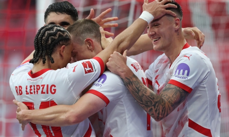 Leipzig brez lige prvakov, Kiel v drugo ligo 