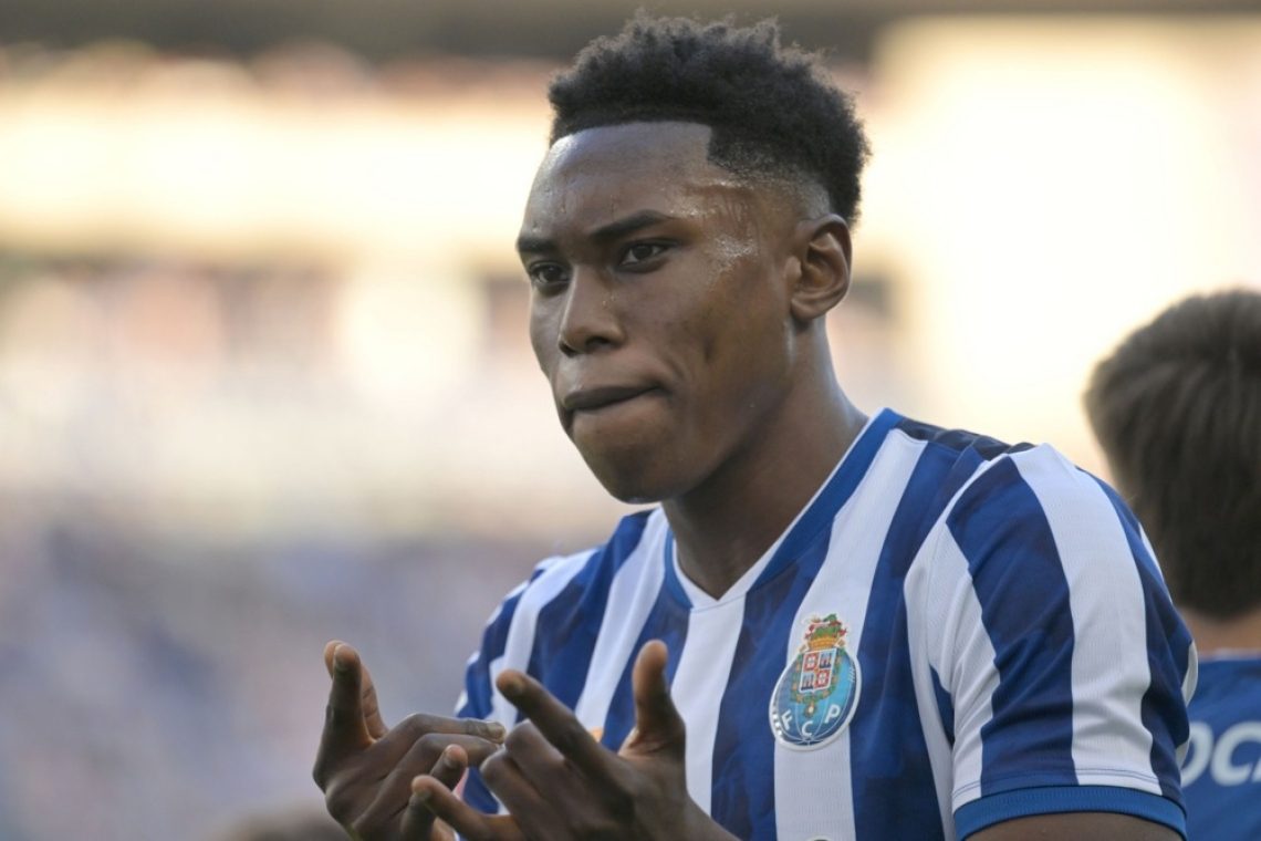 Porto in Palmeiras brez golov, Botafogo do prve zmage