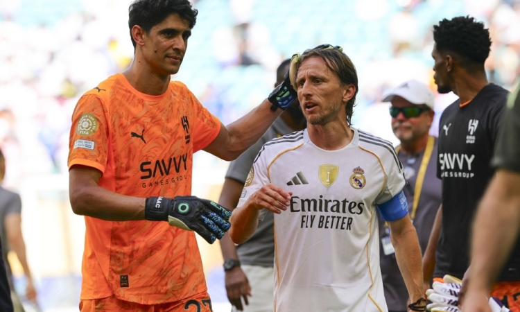 Zmaga Manchester Cityja, remi Reala Madrida na klubskem SP