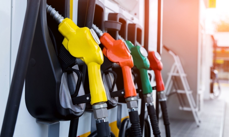 Petrol bo v torek protestno zaprl bencinske servise zunaj avtocest