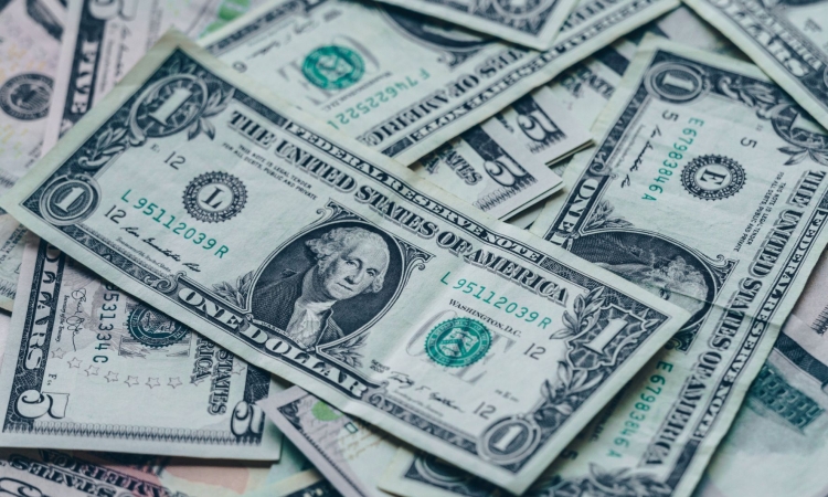 Milijarderji v desetih letih obogateli za 6500 milijard dolarjev