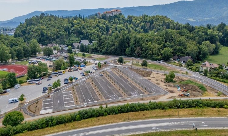 Na Bledu odprli novo centralno parkirišče s 231 mesti