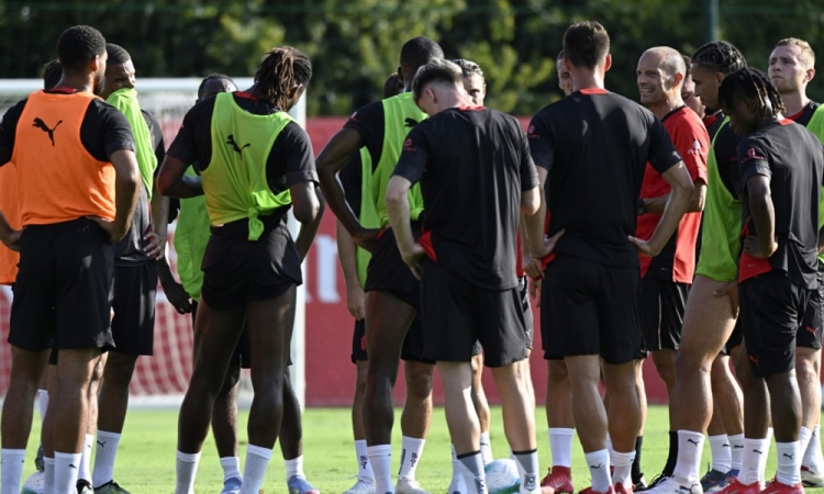 Tekma serie A Milan - Como v Avstraliji