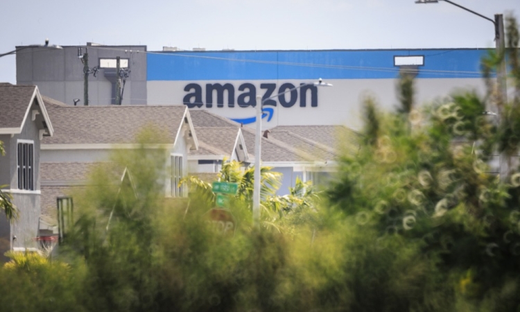 Amazon v prvem dnevu Prime Day z velikim padcem prodaje