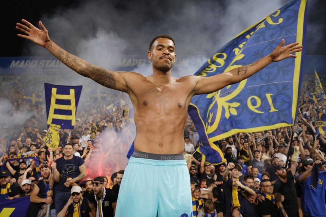 Cyril Ngonge iz Neaplja v Torino
