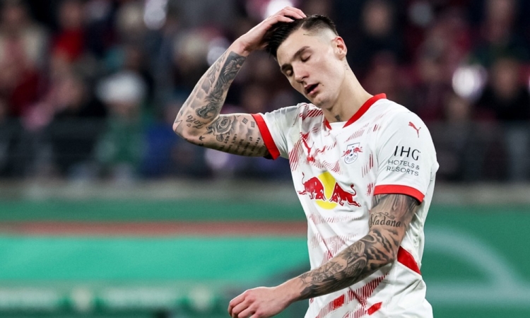 Šeško bo danes tudi uradno član Manchester Uniteda
