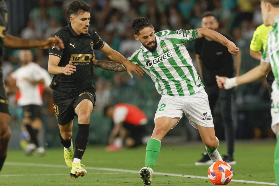 Isco si je ponovno zlomil fibulo in bo odsoten več mesecev
