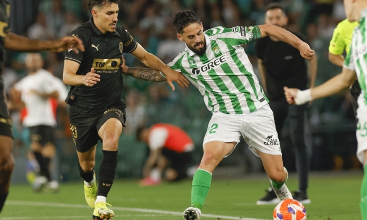 Isco si je ponovno zlomil fibulo in bo odsoten več mesecev