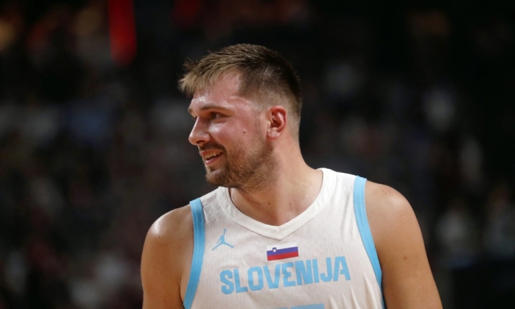 Slovenija vpisala prvo zmago v pripravah na EP