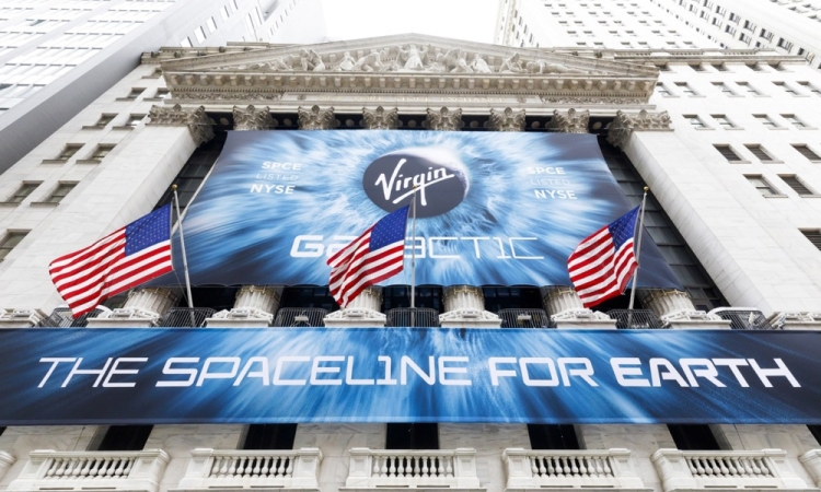 Virgin Galactic z novo vesoljsko ladjo Delta napoveduje začetek vesoljskega turizma v letu 2026