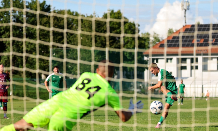 Kranjčani dobili prekinjeno tekmo z Ilirijo