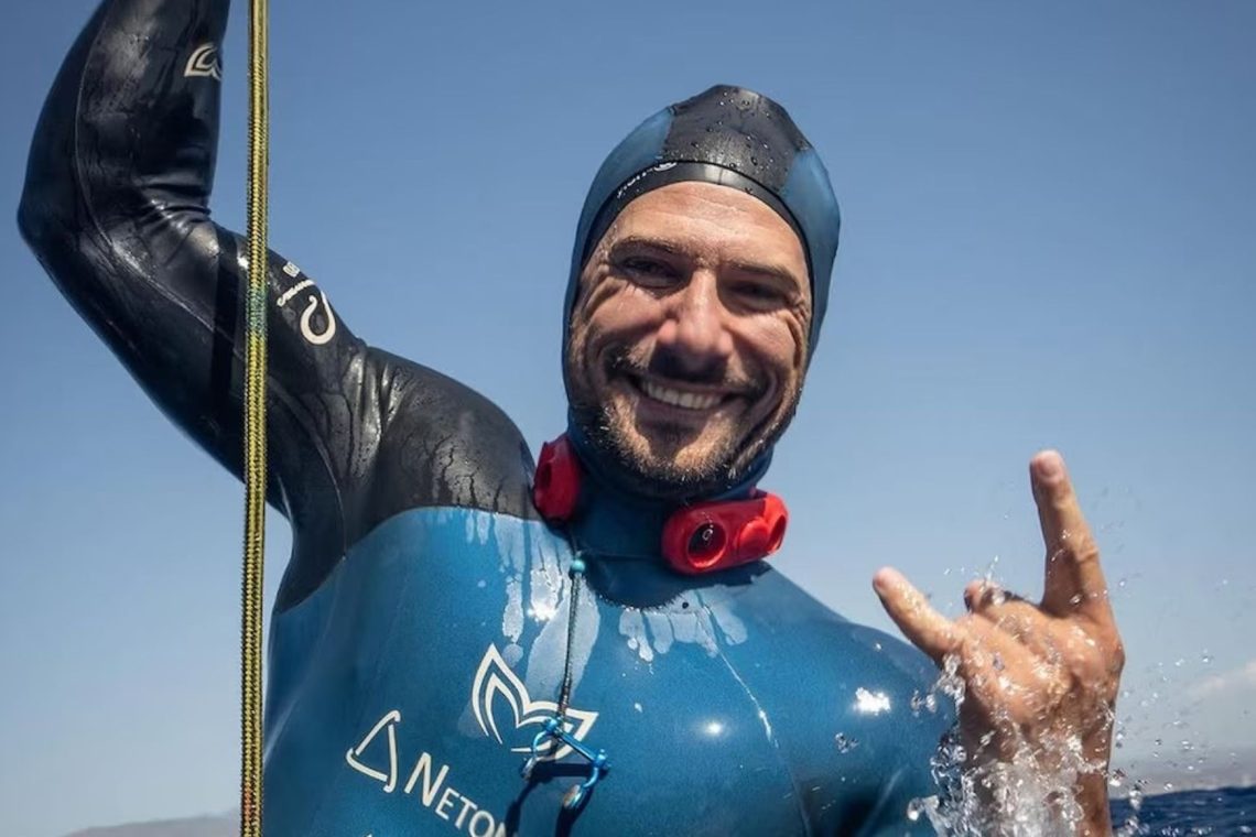 Hrvaški apneist Vitomir Maričić zadržal dih skoraj pol ure in postavil svetovni rekord