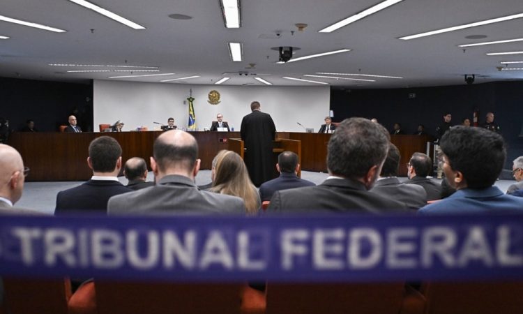Nekdanji predsednik Bolsonaro obsojen na 27 let zapora zaradi poskusa državnega udara