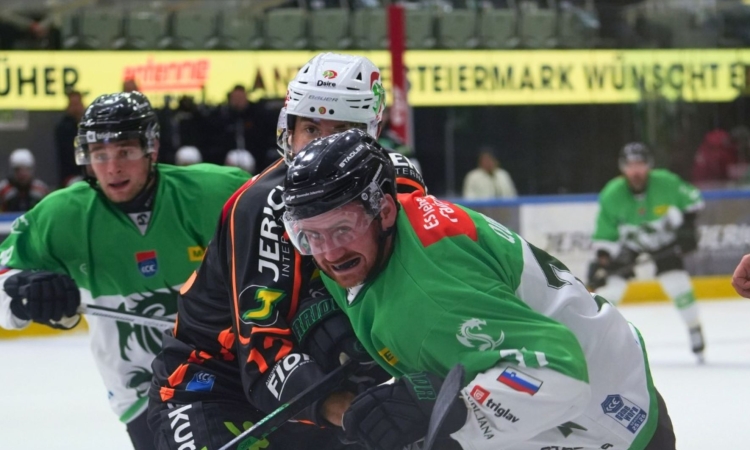  Hokejisti Olimpije Ljubljane so po podaljšku premagali Graz99ers s 4:3  