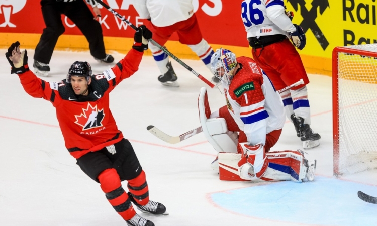 Petstoti gol Tavaresa ni bil dovolj za zmago Toronta