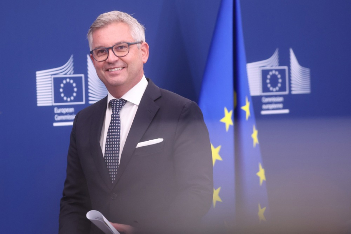 Komisija poroča o boljšem obvladovanju migracij in predlaga solidarnostni mehanizem