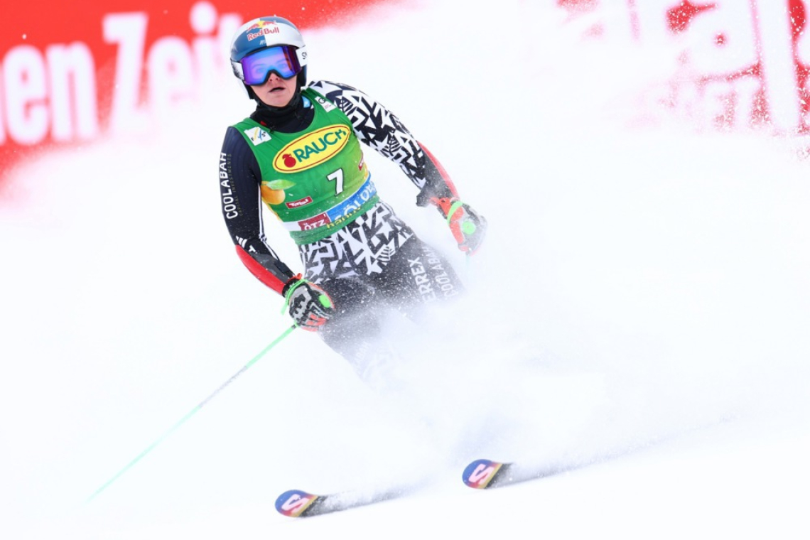 Novozelandsko vodstvo v prvi vožnji, Bucik Jogan za las ujela finale