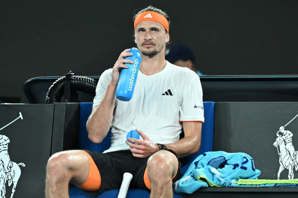 Zverev v polfinalu z nasmehom in brez bolečin: “77 injekcij je pomagalo”