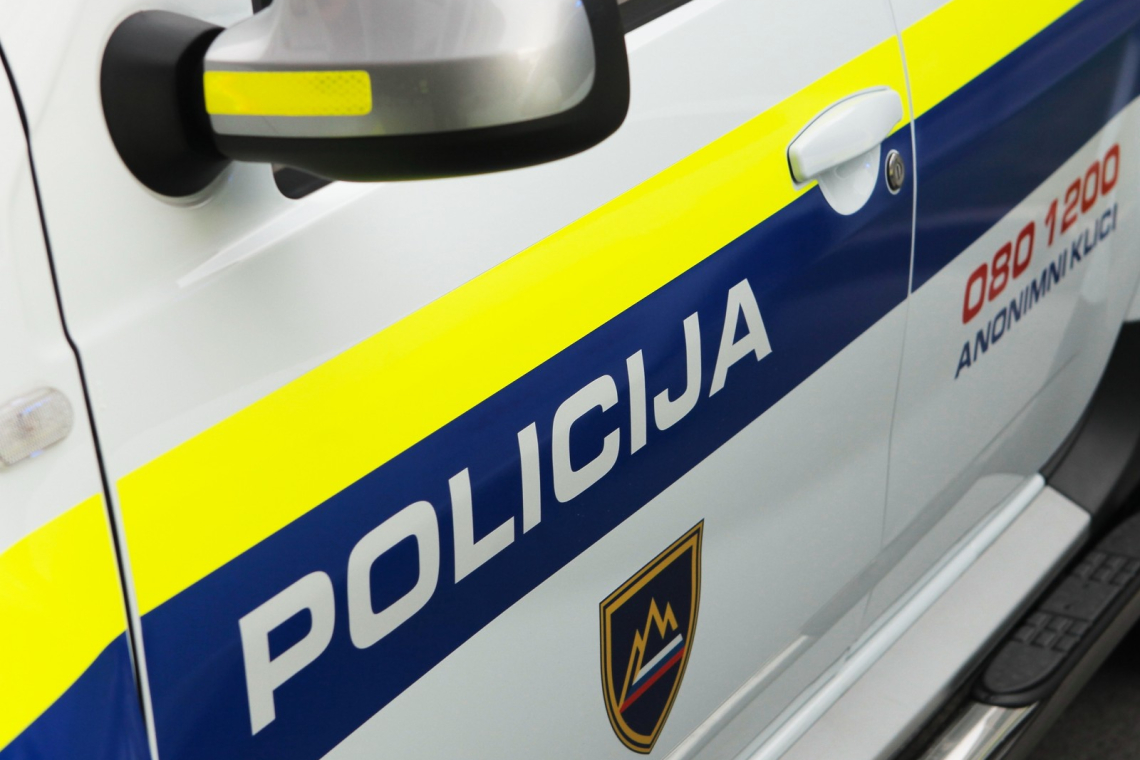 Policija opozarja na tatvine, kjer žrtve zvabijo iz hiše