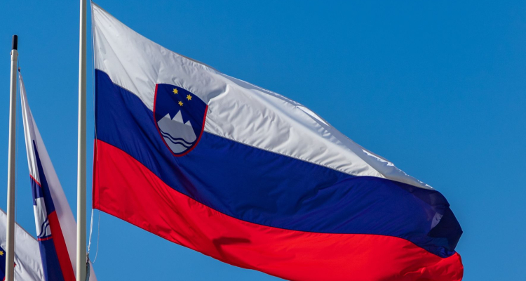 Dan slovenske zastave obuja spomin na prvo izobešanje leta 1848