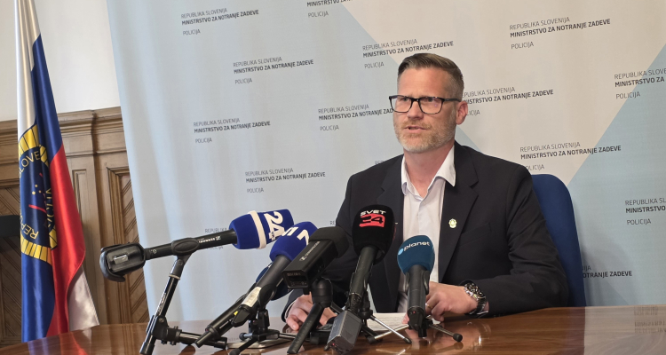 Kazenska ovadba po onesnaženju vode v Maximarketu