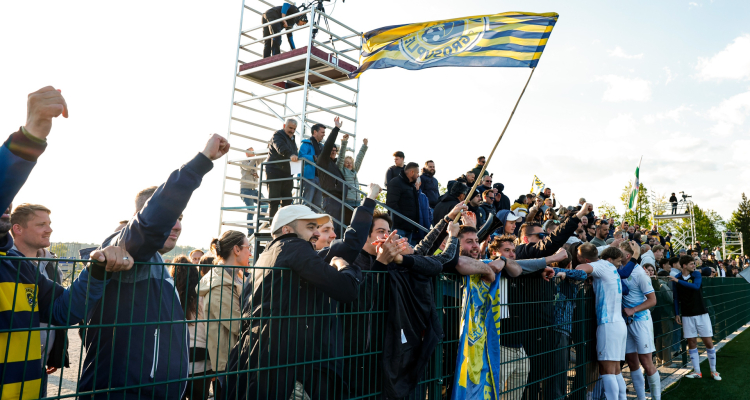 Finalisti pokala brez vloge favorita pred odločilnim dnem